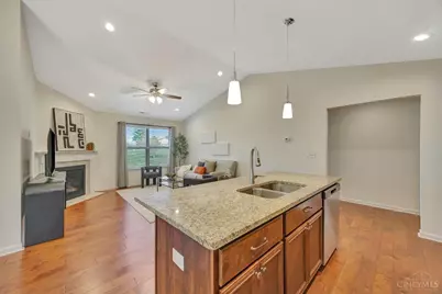 717 Villa Court, Trenton, OH 45067 - Photo 6