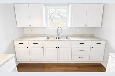 3320 Glenway Avenue, Cincinnati, OH 45205 - Photo 8