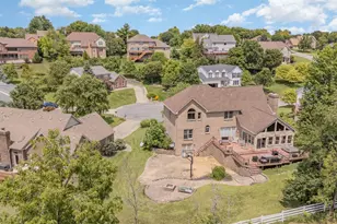 8164 Foxdale Ct, West Chester, OH 45069 - Photo 6