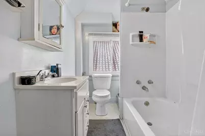 378 Howell Avenue, Cincinnati, OH 45220 - Photo 10