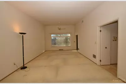 6800 Elbrook Avenue, Amberley, OH 45237 - Photo 36