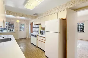 6800 Elbrook Ave, Amberley, OH 45237 - Photo 24