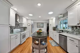 8101 Sagamore Dr, Amberley, OH 45236 - Photo 20