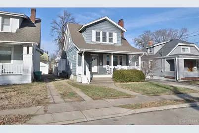 4136 Maple Drive, Cincinnati, OH 45209 - Photo 2