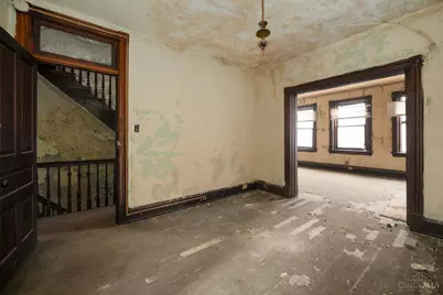 1808 Vine Street, Cincinnati, OH 45202 - Photo 32