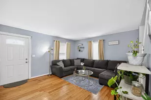 8417 Royal Heights Dr, Colerain Township, OH 45239 - Photo 8