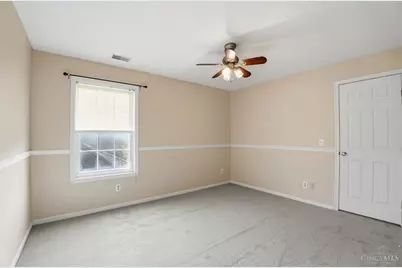 4863 Kleeman Green Drive, Green Township, OH 45211 - Photo 28