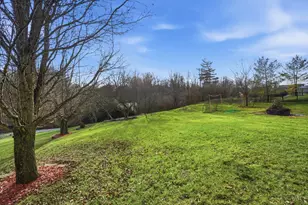 4863 Kleeman Green Dr, Green Township, OH 45211 - Photo 38