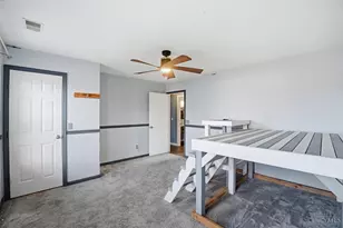 4863 Kleeman Green Dr, Green Township, OH 45211 - Photo 26