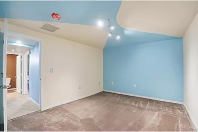 4863 Kleeman Green Drive, Green Township, OH 45211 - Photo 34