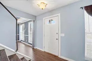 4863 Kleeman Green Dr, Green Township, OH 45211 - Photo 2