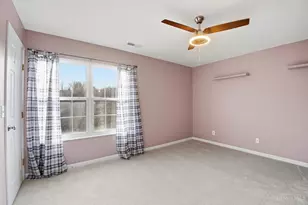 4863 Kleeman Green Dr, Green Township, OH 45211 - Photo 30