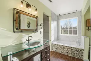 4863 Kleeman Green Dr, Green Township, OH 45211 - Photo 20