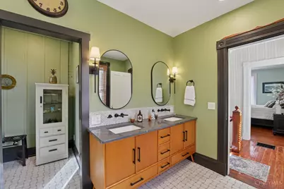 785 Greenville Avenue, Glendale, OH 45246 - Photo 20