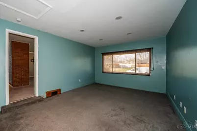 4518 Harbison Street, Miami Township, OH 45439 - Photo 32