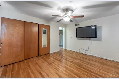 646 Marieda Drive, Union Township, OH 45245 - Photo 18