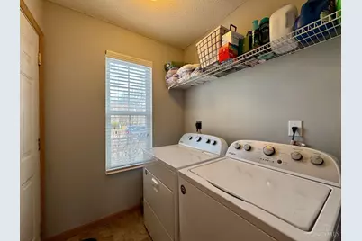 250 Hartford Court, Hamilton Township, OH 45039 - Photo 22