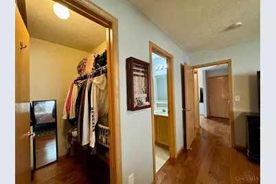 250 Hartford Court, Hamilton Township, OH 45039 - Photo 26