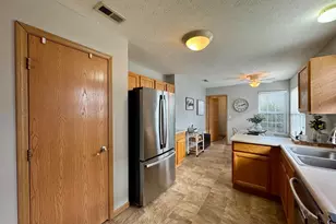 250 Hartford Ct, Hamilton Township, OH 45039 - Photo 16