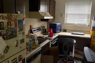 1948 Chaucer Dr, Sycamore Township, OH 45237 - Photo 4