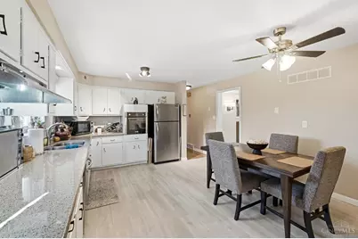 5425 Ruddy Court, Cincinnati, OH 45239 - Photo 8