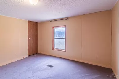 1925 Pershing Avenue, Washington Township, OH 45663 - Photo 18