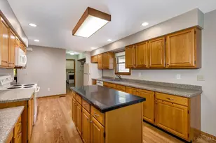 1770 Sunny Acres Ln, Ohio Township, OH 45102 - Photo 16