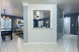 644 Lakengren Dr, Lake Lakengren, OH 45320 - Photo 12