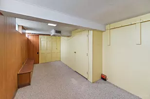 77 E Handel Ln, Green Township, OH 45218 - Photo 18