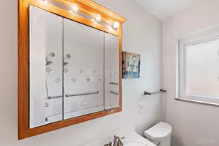 77 E Handel Ln, Green Township, OH 45218 - Photo 8