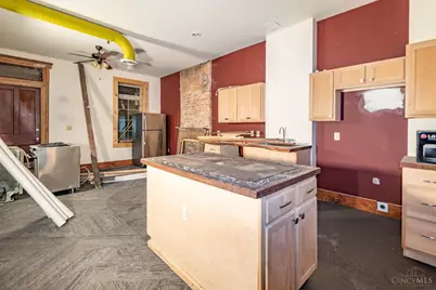 818 Livingston Street, Cincinnati, OH 45214 - Photo 8