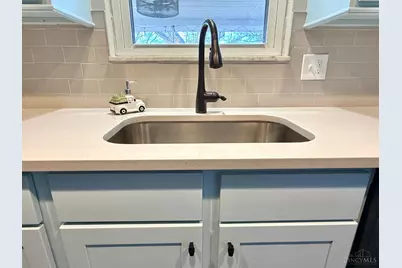 6189 Lesourdsville West Chester Road, Liberty Township, OH 45011 - Photo 12