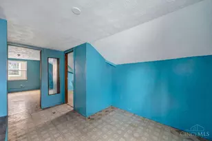 1127 W North Bend Rd, Cincinnati, OH 45224 - Photo 24