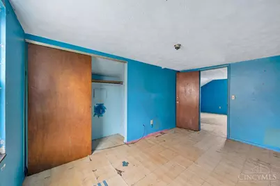 1127 W North Bend Road, Cincinnati, OH 45224 - Photo 30