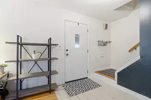 625 Conina Dr, Delhi Township, OH 45233 - Photo 4