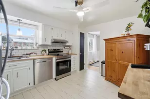 625 Conina Dr, Delhi Township, OH 45233 - Photo 12