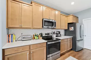 2794 Buckridge Dr, Miami Township, OH 45233 - Photo 12