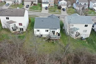 2329 Garrison Dr, Springfield Township, OH 45231 - Photo 32