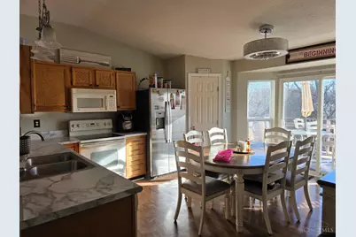 2329 Garrison Drive, Springfield Township, OH 45231 - Photo 6