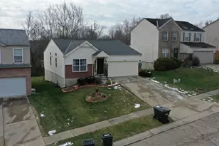 2329 Garrison Dr, Springfield Township, OH 45231 - Photo 2