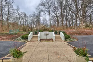 6 Corbin Dr, Cincinnati, OH 45208 - Photo 4