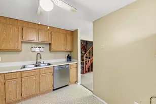 9554 Woodstate Dr, Colerain Township, OH 45251 - Photo 14