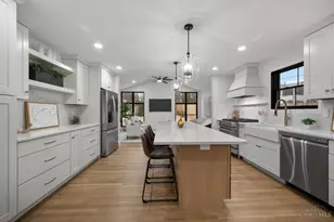 7025 Wallace Ave, Madeira, OH 45243 - Photo 10