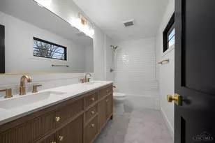 7025 Wallace Ave, Madeira, OH 45243 - Photo 34