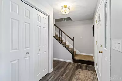 8140 Maxfield Lane, Madeira, OH 45243 - Photo 6