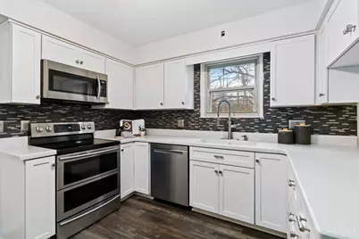 8140 Maxfield Lane, Madeira, OH 45243 - Photo 12