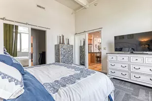 400 Pike St, Cincinnati, OH 45202 - Photo 18