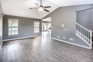 220 Pleasant Hill Blvd, Franklin, OH 45005 - Photo 4