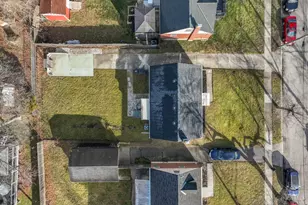 6097 W Fordham Pl, Silverton, OH 45213 - Photo 28