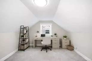 6097 W Fordham Pl, Silverton, OH 45213 - Photo 16